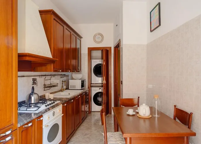 New For Families Near The Tram To The Center * Rome
